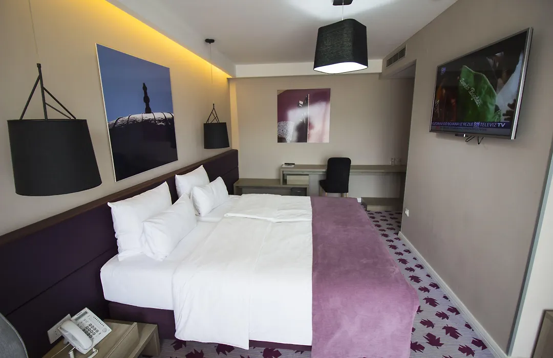 Hotel Eden-1